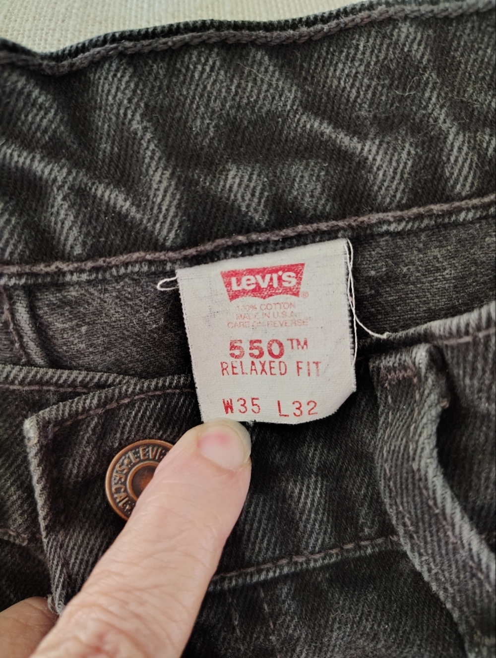 Vintage 90s Levi's 550 Black Relaxed Fit Jeans Red Tab Made in USA 34x32 - Picture 8 of 12